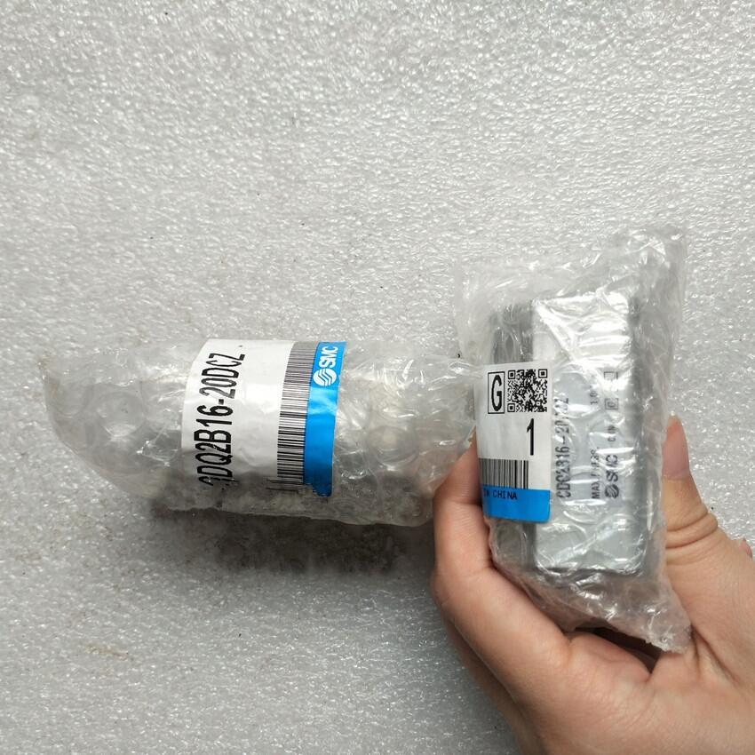 SMC全新CDQ2B16-20DCZ CDQ2B16-20DZ 薄型氣缸
