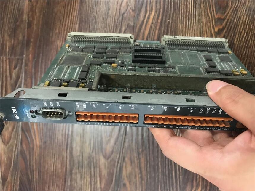 恩格爾注塑機(jī)100系統(tǒng)AR281電路板維修及銷售