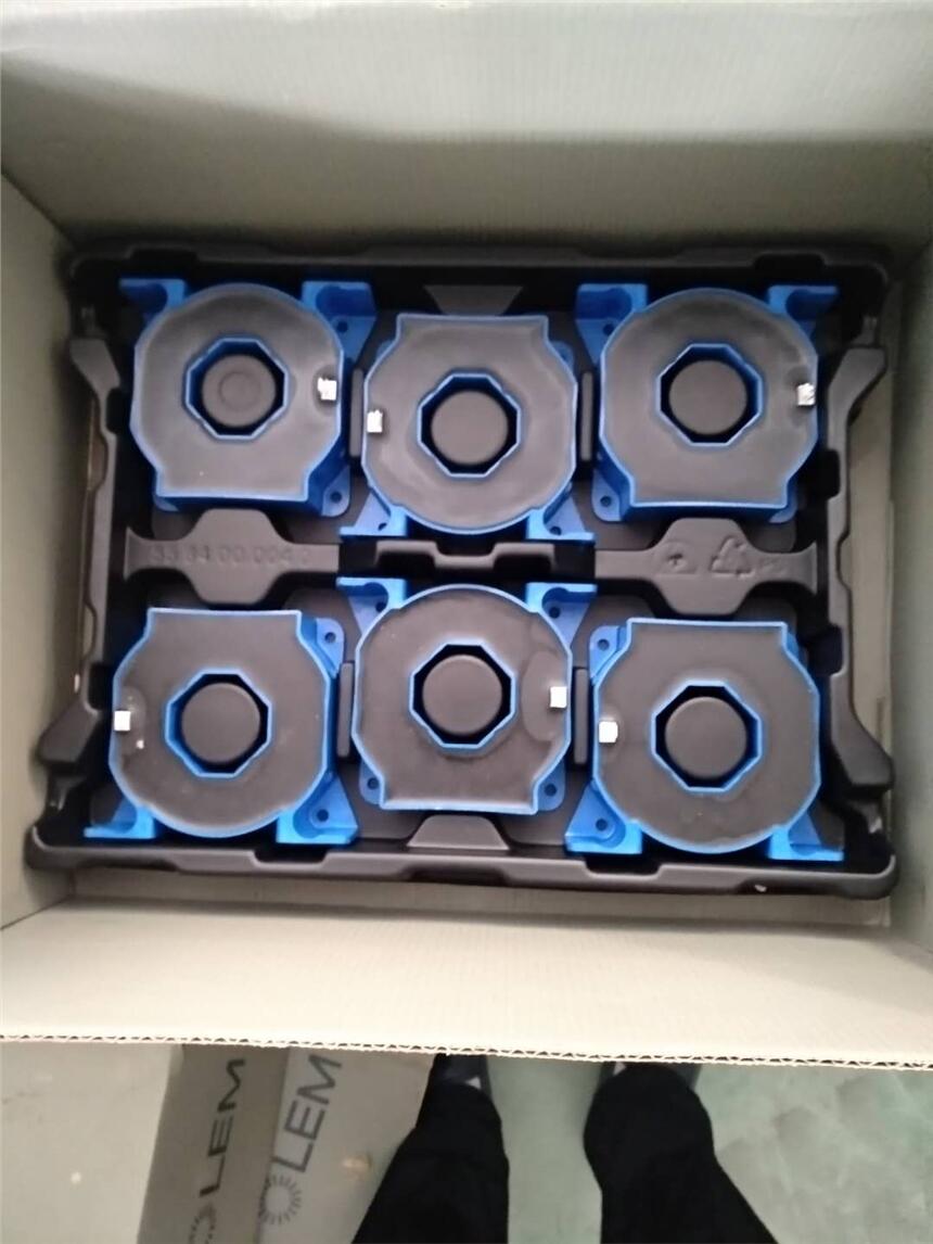 LEM電壓傳感器AV100-1000常熟銷售