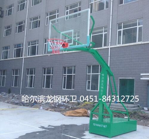哈爾濱大學(xué)校園籃球架款式介紹