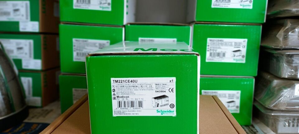 Schneider TM221CE16T 鎺у埗妯″ 璀板児