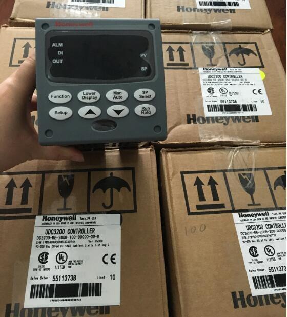 原裝正品控制器DC2500-CE-2A00-200