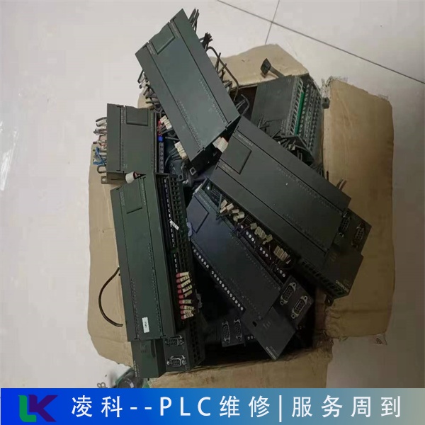 東芝ToshibaPLC上電亮紅燈維修收藏學(xué)習(xí)