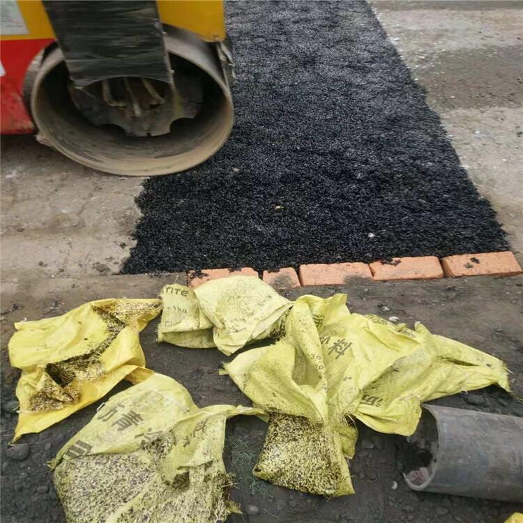 北京門頭溝區(qū)瀝青冷補(bǔ)料/冷拌瀝青混合料順建多少錢價(jià)格便宜