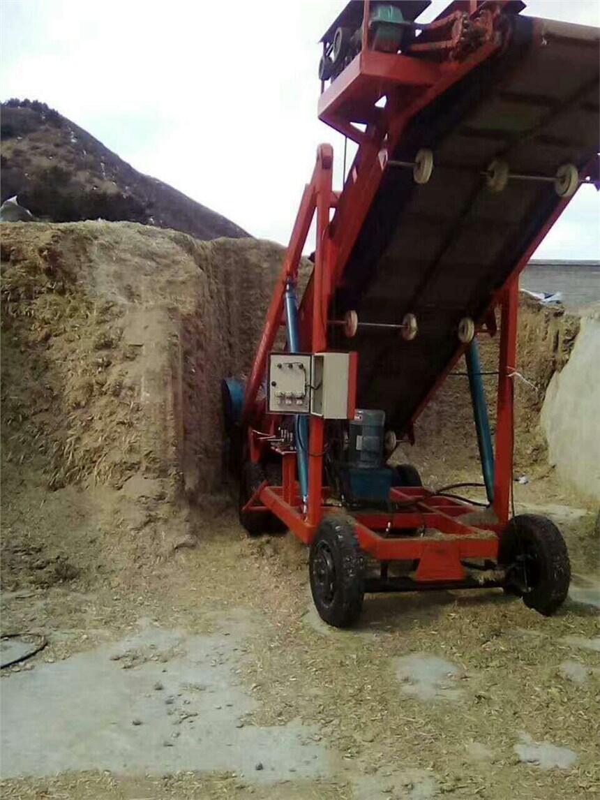 青貯窖自動扒料機 移動自走式青貯取料機