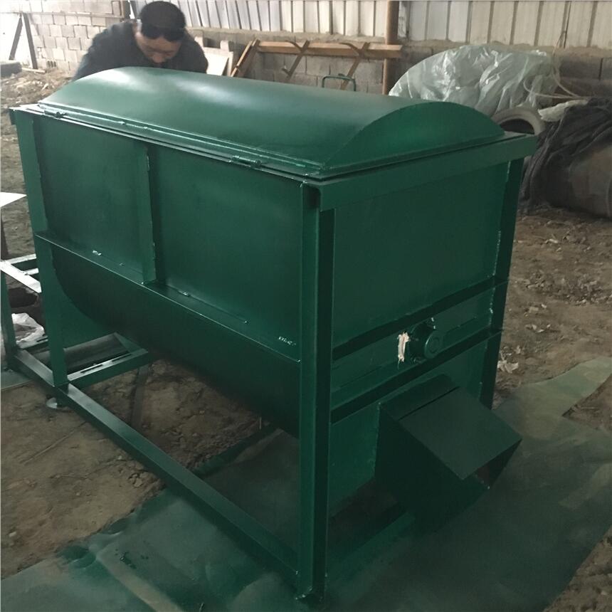 臥式自動出料拌料機 牛羊馬草料飼料攪拌機