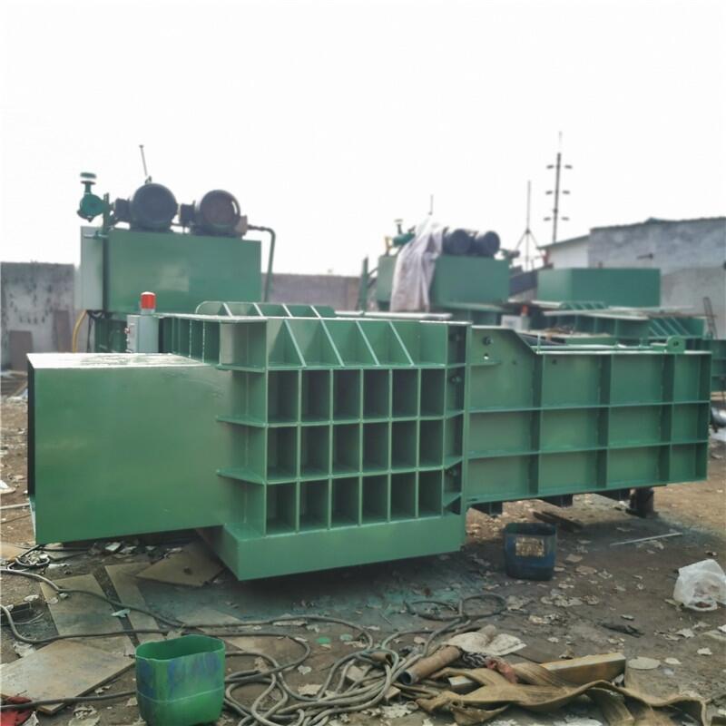 大型臥式秸稈粉碎壓塊機(jī) 液壓方塊套袋打包機(jī)