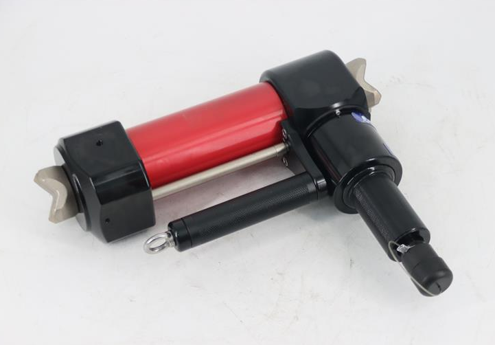 力鷹水下破拆GYCD72-240/650-90/860M水陸兩用雙級(jí)頂桿