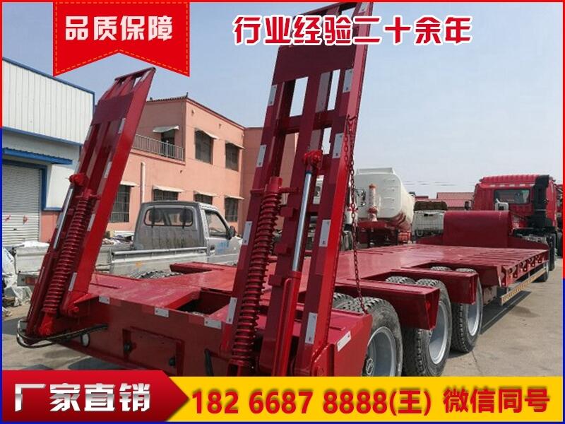 湖南寧鄉(xiāng)縣出口工程機械運輸平板車主要配置