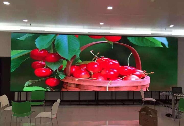 P1.667LED顯示屏價(jià)格視頻會(huì)議室高清電子屏工程總價(jià)
