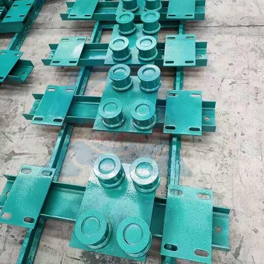 無(wú)極繩絞車尾輪主壓繩輪組 轉(zhuǎn)彎輪組等加工定做