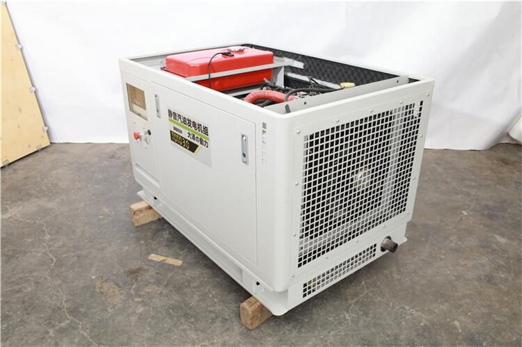 四缸30kw汽油發(fā)電機(jī)