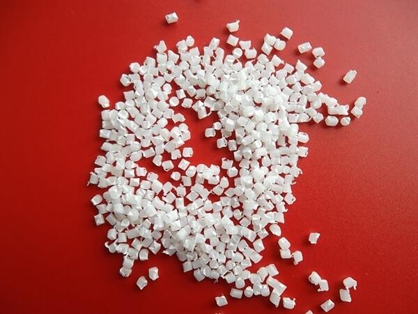 （PE開(kāi)口母料）、（PP爽滑劑）、（BOPP爽滑母料）