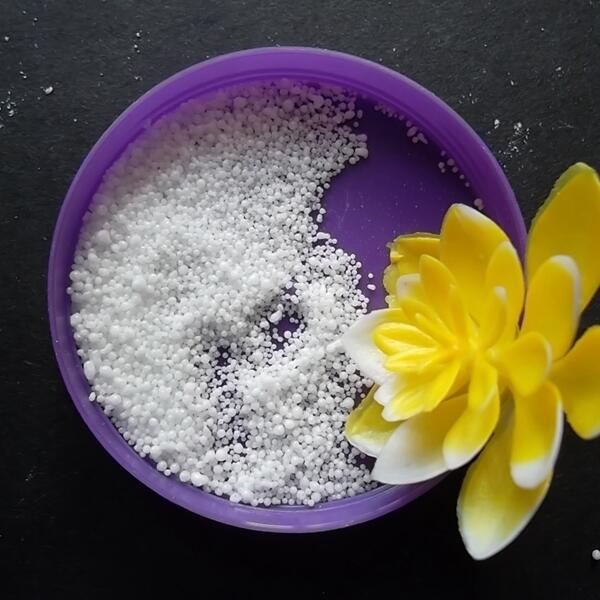 （低壓薄膜增亮劑）、（布匹增光劑 ）、（氨基塑料增亮劑）