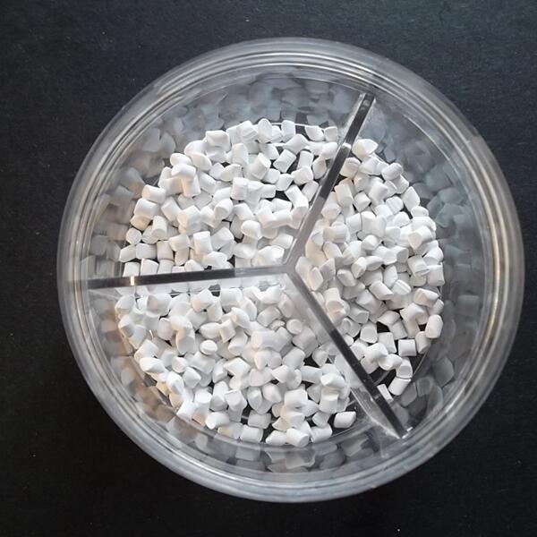 （XPE無(wú)鹵阻燃劑），（EMA阻燃母粒），（PC阻燃母料）