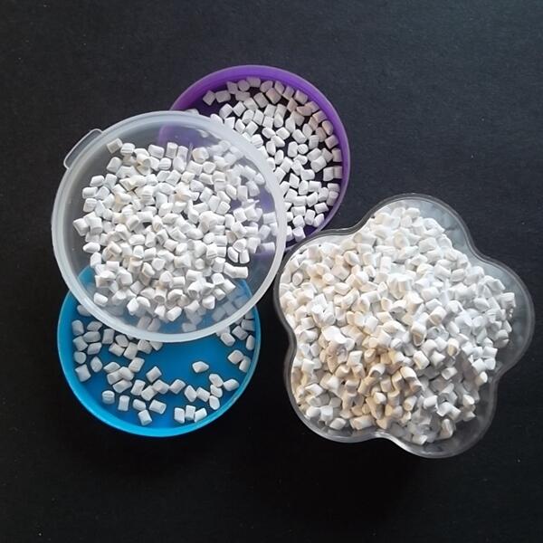 (MCA阻燃母粒)；(BOPP無鹵阻燃劑)；(HDPE阻燃母料)