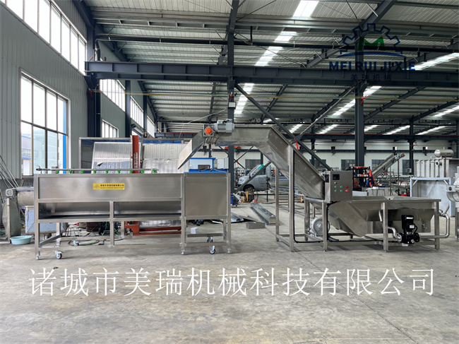 高壓噴淋花生去泥清洗機 豬蹄毛輥清洗機 現(xiàn)貨全自動毛刷清去皮機