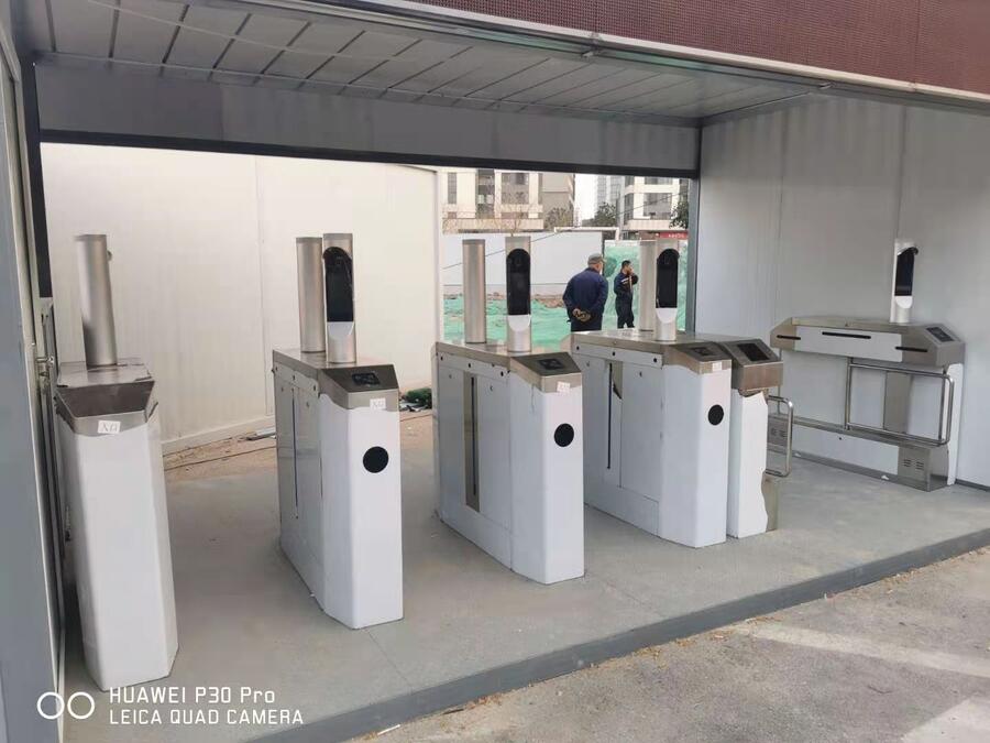 工地實(shí)名制系統(tǒng) 實(shí)名制人臉識別考勤設(shè)備 對接住建局平臺