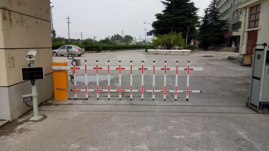 廠家直銷小區(qū)柵欄道閘停車場(chǎng)起落桿直桿道閘擋車車牌收費(fèi)門禁系統(tǒng)
