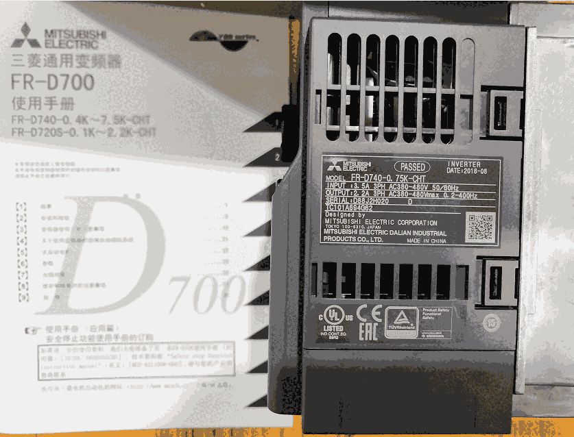 FR-D740-0.75K-CHT 涓夎彵鎺堟瑠(qu谩n)PLC 璁婇牷鍣� 浼烘湇 浜烘(j墨)鐣岄潰瑙告懜灞�