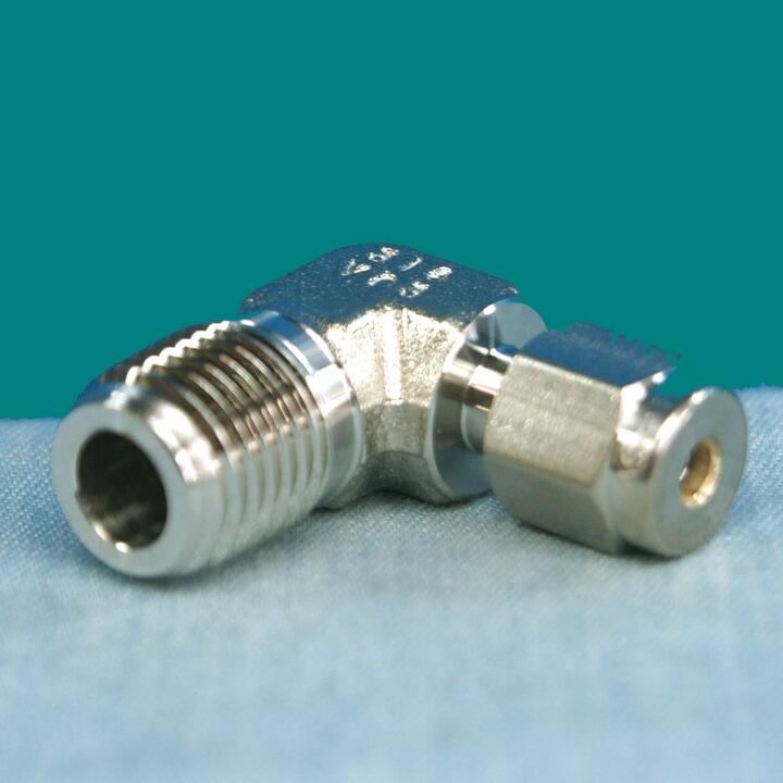 Swagelok套管接頭，  1/8 in. 卡套管外徑 x 1/4 in. NPT