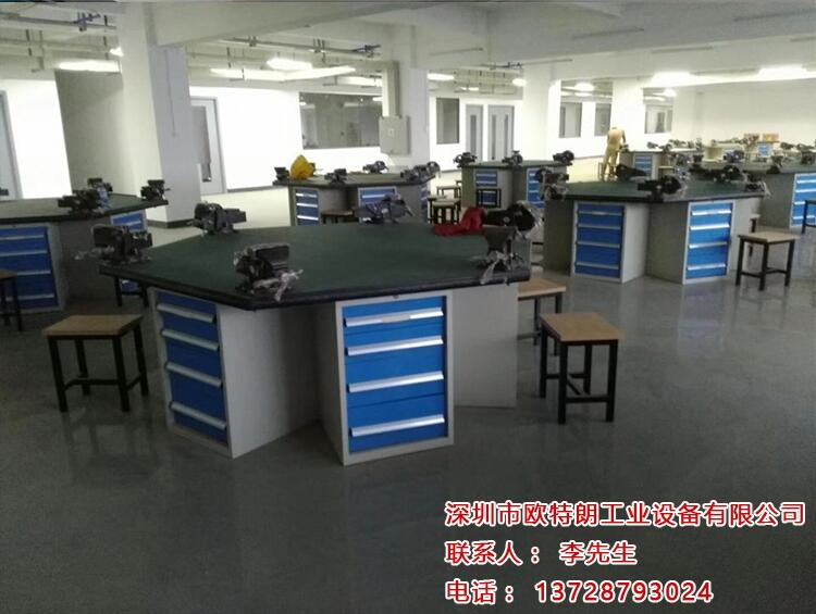 六邊桌櫸木鉗工工作臺(tái)六角工作臺(tái)防靜電臺(tái)面鉗工臺(tái)學(xué)校學(xué)生實(shí)訓(xùn)臺(tái)