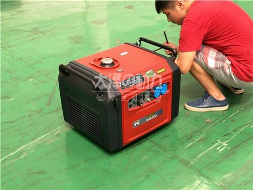 手提式8kw數(shù)碼變頻發(fā)電機(jī)尺寸