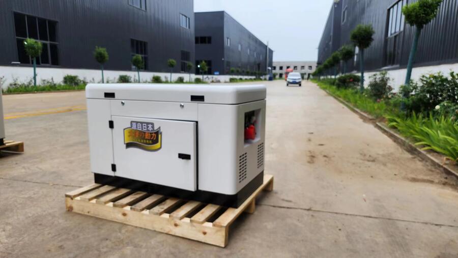 12kw柴油發(fā)電機(jī)單三相應(yīng)急備用足功率輸出