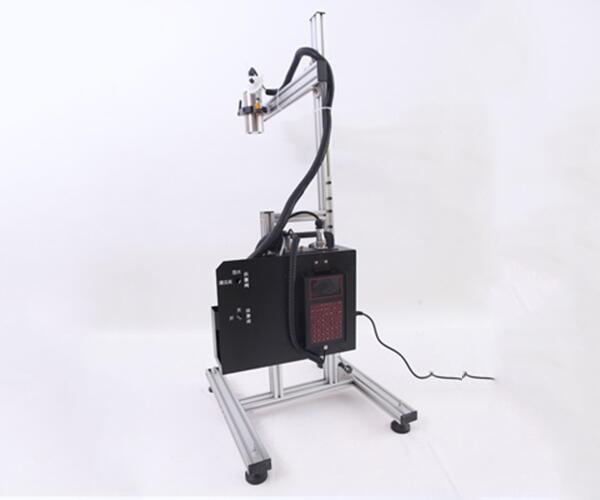 大字符噴碼機(jī)木板噴碼機(jī)細(xì)木工板噴碼機(jī)歐朗斯