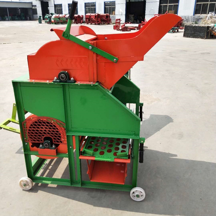 牽引式大型干濕兩用花生摘果機(jī) 自動(dòng)袋裝花生摘果機(jī) 果秧分離機(jī)
