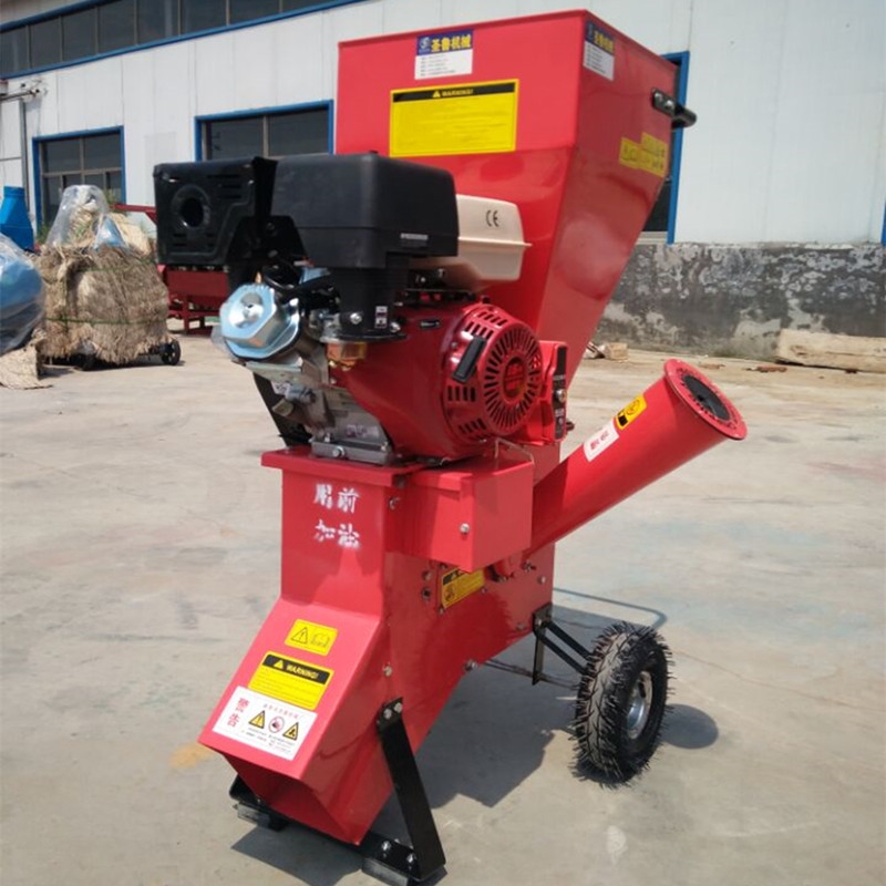 小型園林樹枝粉碎機(jī) 移動(dòng)式汽油破枝機(jī) 秸稈粉碎機(jī) 道路修建枝葉