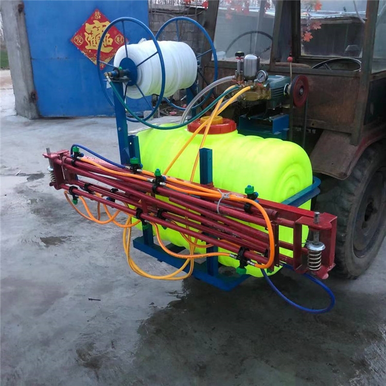 秦皇島市 四輪后置打藥機(jī) 皮帶鏈接噴藥機(jī)