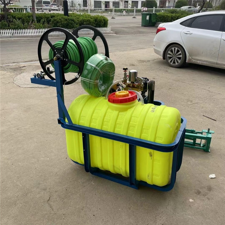 廊坊市 三點(diǎn)懸掛式打藥機(jī) 圖片報(bào)價(jià)
