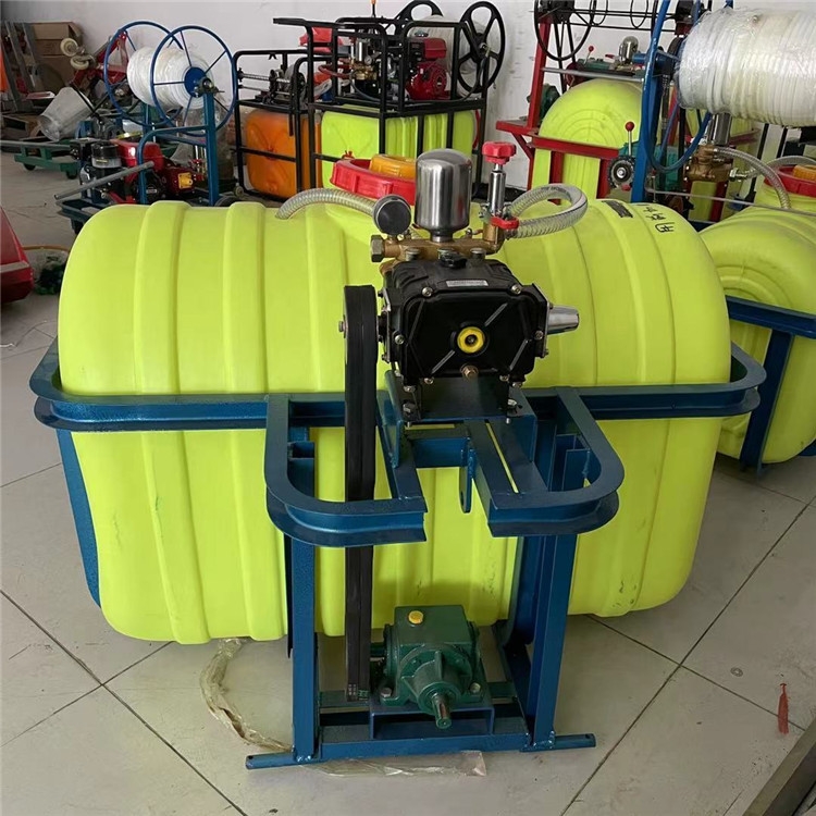 張家口市 玉米小麥四輪帶噴藥機 300升四輪噴藥機
