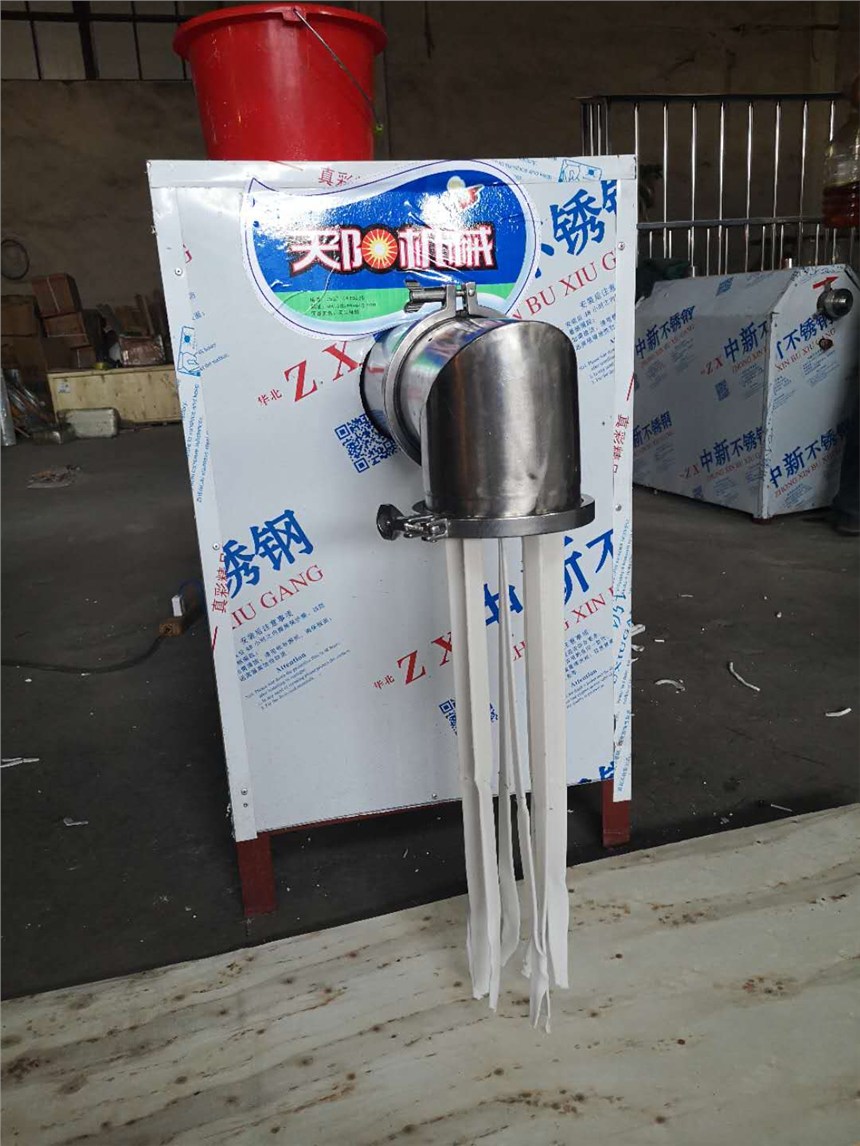 火鍋土豆粉機(jī)空心粉耗子機(jī)工藝