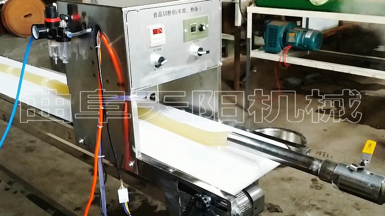 四川米豆腐機特色涼蝦機年糕機生產(chǎn)線