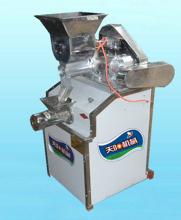 成套辣條機(jī)休閑麻辣片機(jī)帶技術(shù)
