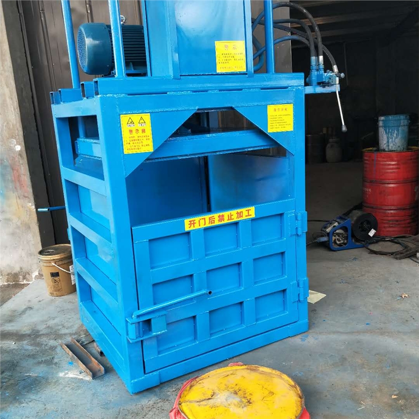 液壓打包機(jī)地毯壓縮打包成型機(jī)