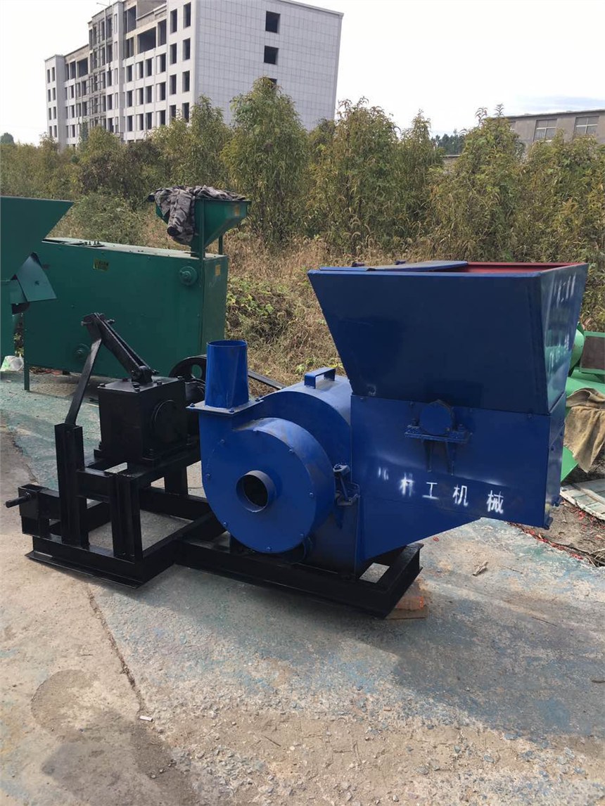 臨沂市質(zhì)保機(jī)器飼料粉碎機(jī)
