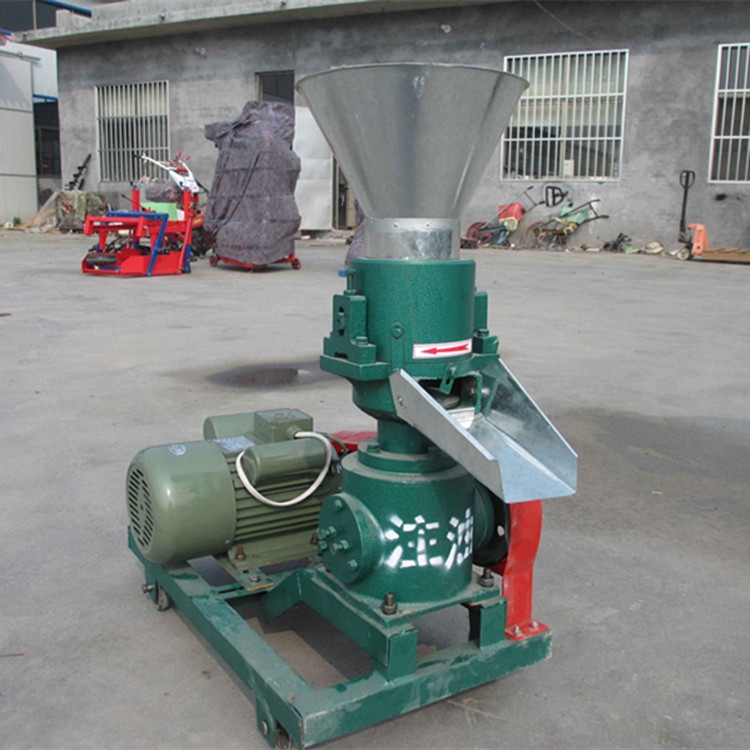 暢銷家用型飼料顆粒機(jī) 玉米秸稈草料造粒機(jī)