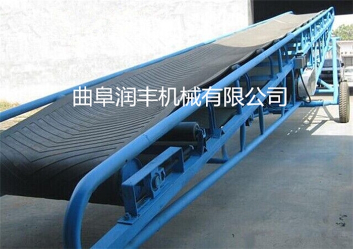 多功能輸送皮帶機(jī)價(jià)格 移動(dòng)裝車皮帶輸送機(jī) 大型20米皮帶輸送機(jī)圖片