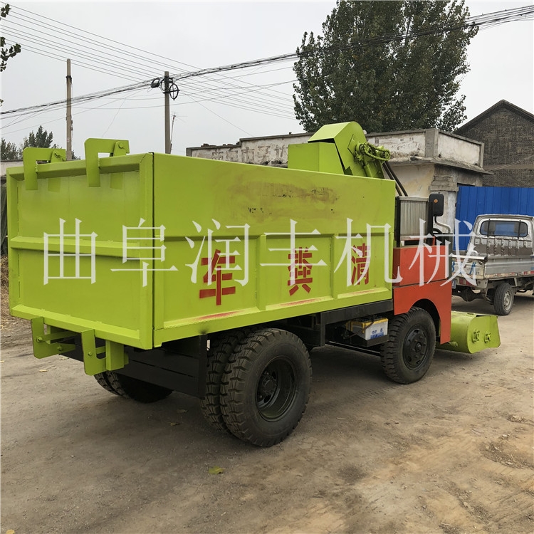 自動卸糞的清糞車肉牛糞便柴油清糞機大容量牛場用鏟糞機