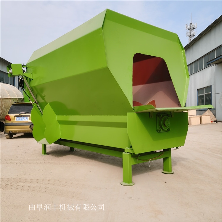 畜牧稻草攪拌機(jī)草料混合機(jī)畜牧養(yǎng)殖攪拌機(jī)