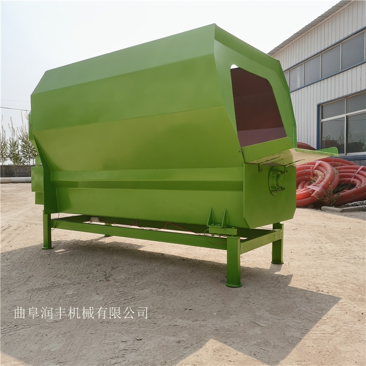養(yǎng)牛用攪拌機(jī) TMR拌草機(jī) 牧草混合攪拌機(jī)