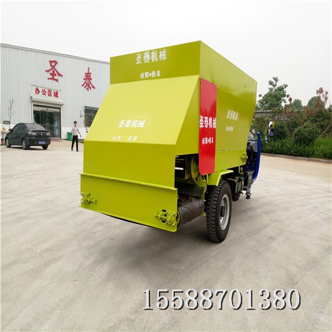臨滄全自動(dòng)青貯撒料車 青儲(chǔ)飼料牛羊喂料車價(jià)格