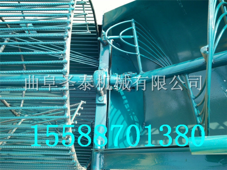 鼠籠式螺旋式洗薯機(jī)廠家   河南紅薯清洗機(jī)價(jià)格