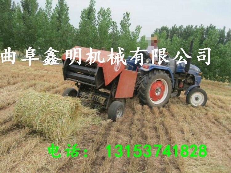 廠家直銷行走式秸稈打捆機(jī) 麥秸稈打捆機(jī)型號 圓捆麥草打捆機(jī)價格