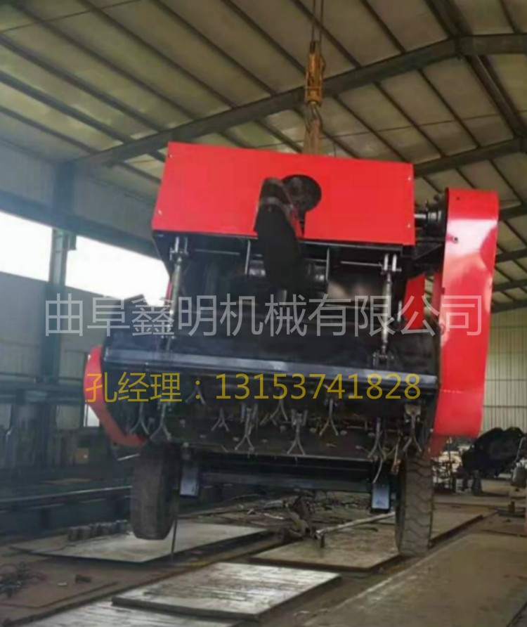 農(nóng)作物鮮秸稈回收打捆機 小麥秸稈收割粉碎打捆機哪里賣