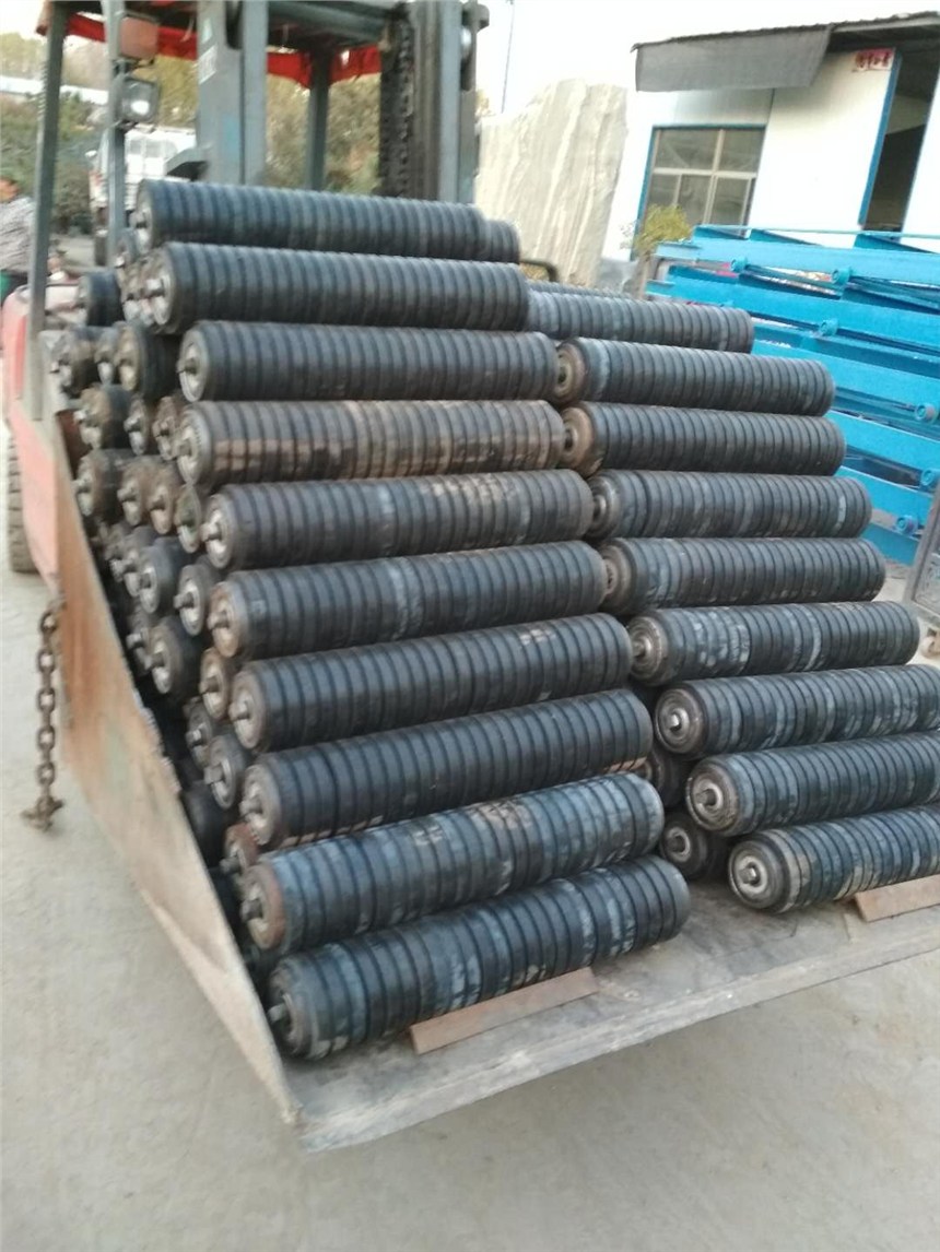 散糧入倉(cāng)皮帶機(jī)耐用 爬坡輸送線