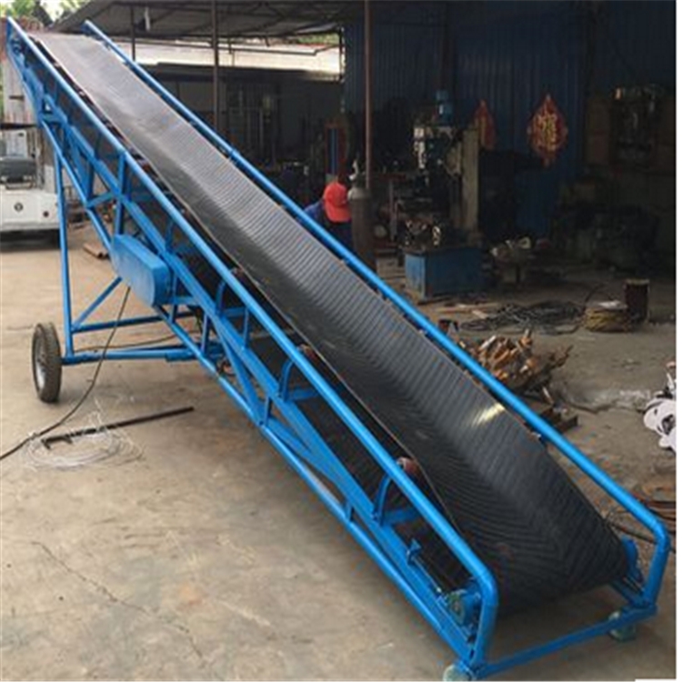 人字防滑橡膠帶輸送機(jī) 斜坡升降圓管裝車皮帶機(jī)